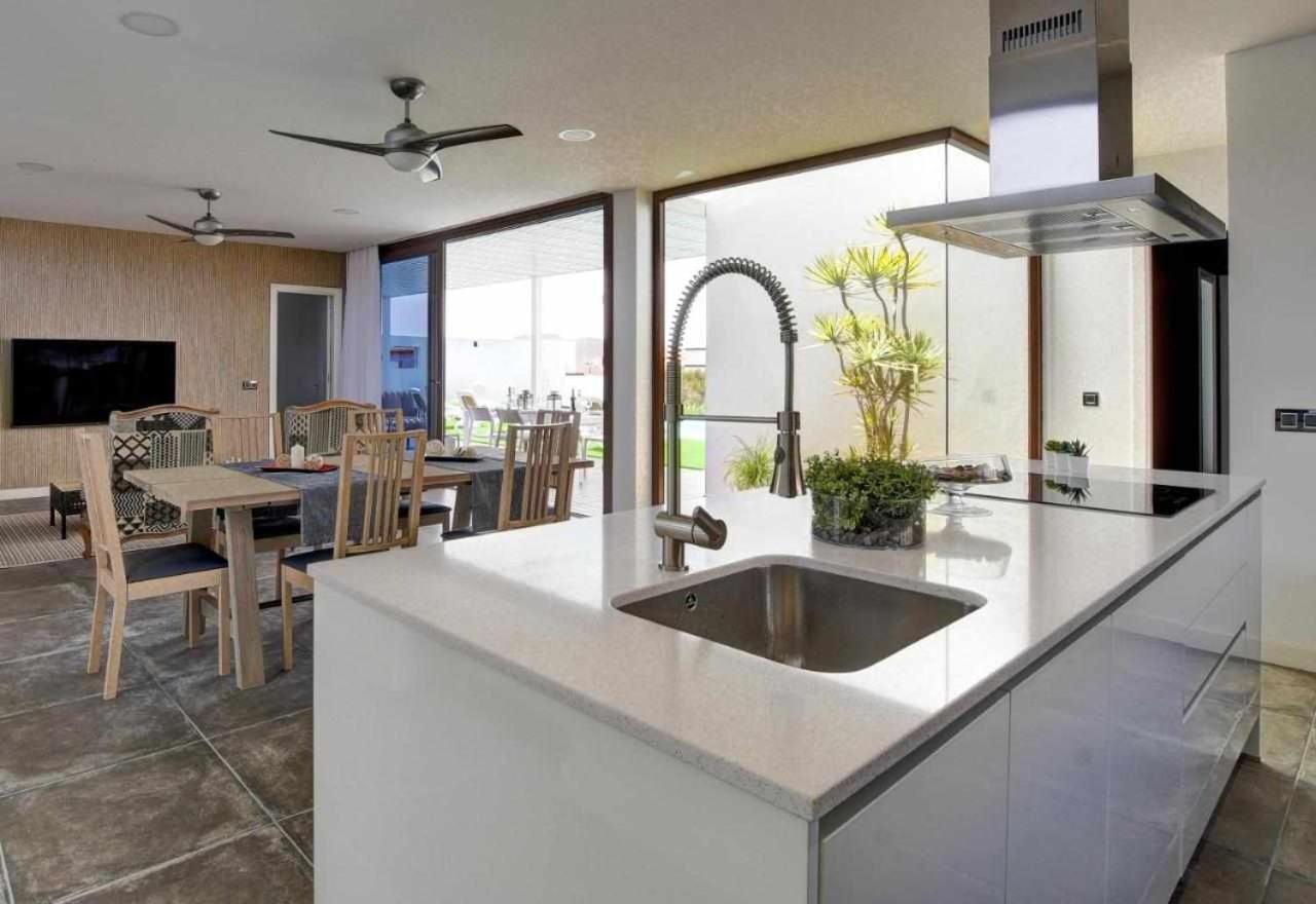 Villa Ponzos Chalet Independiente Y Privado Трикивихате Экстерьер фото